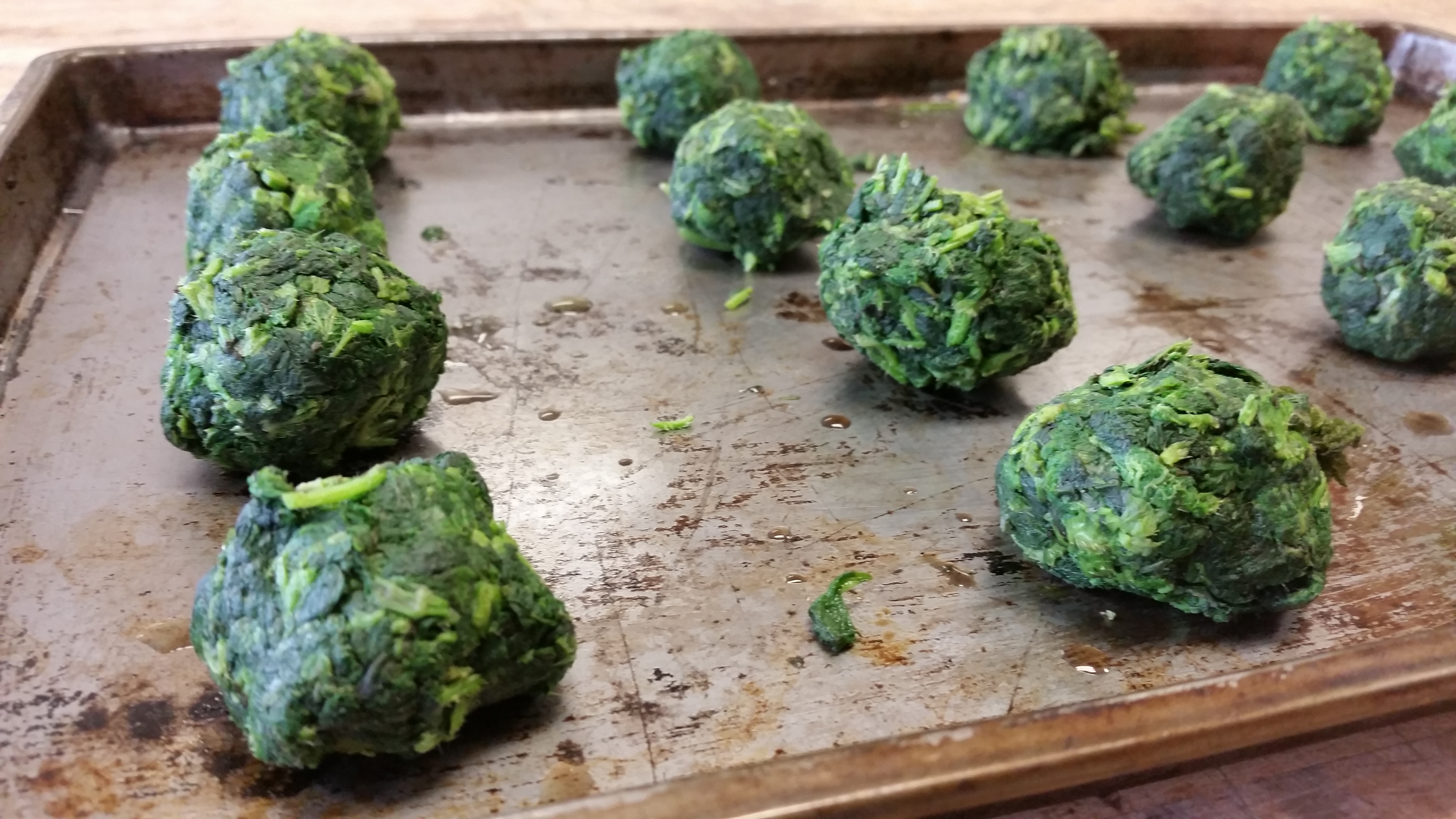 A batch of "nettle balls" before they went into the freezer.