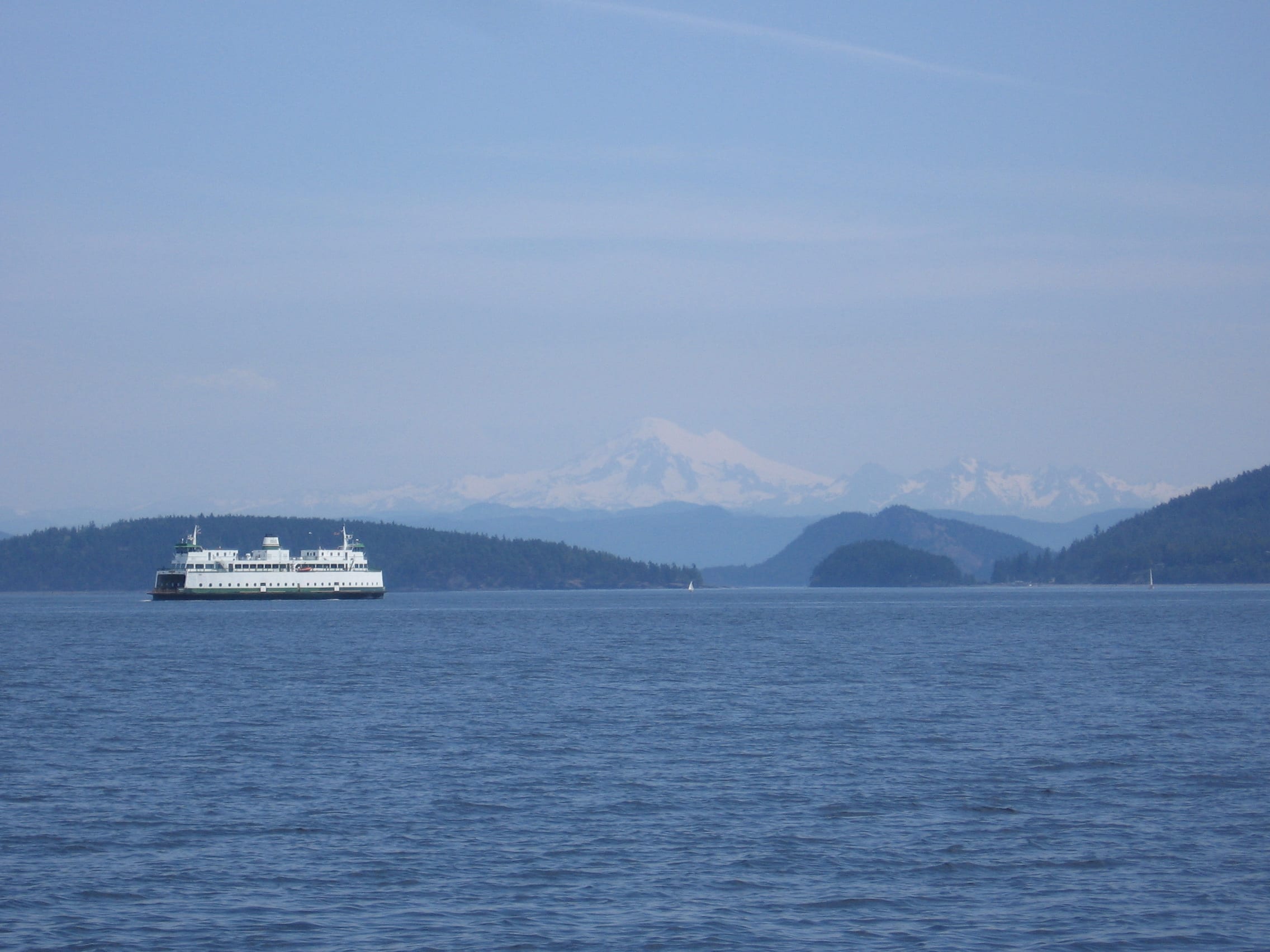 Mt. Baker in the background welcomes all ferry commuters 